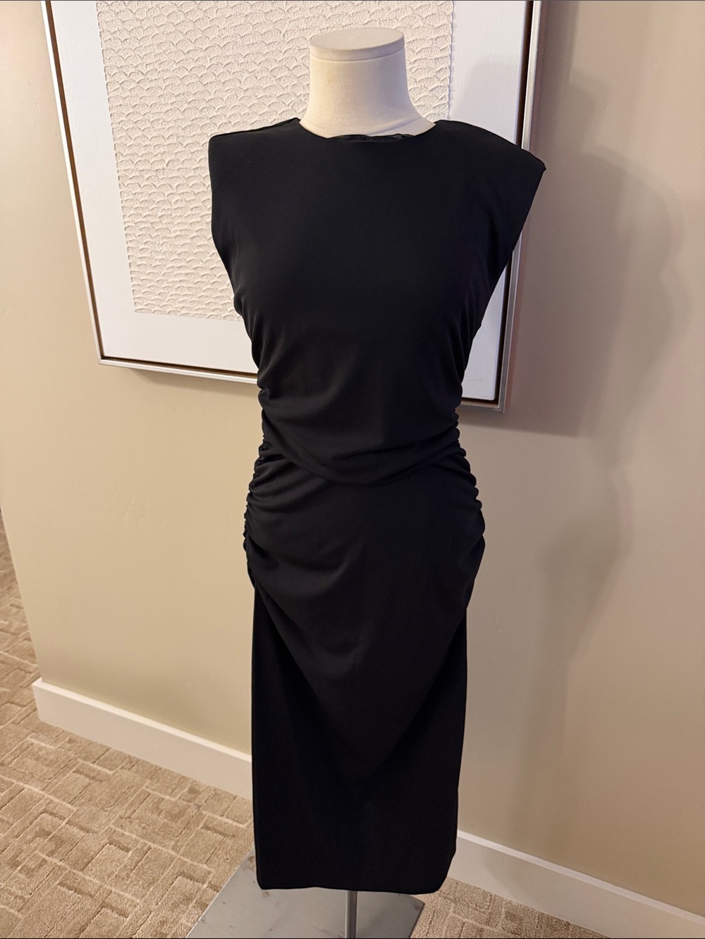 Dkny Black Cap-Sleeve Midi Dress - Picture 4 of 9
